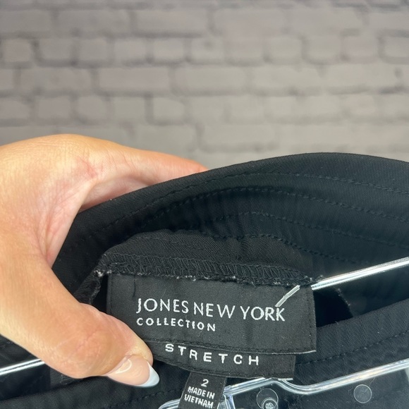 NWOT Jones New York Women's Black Cuffed Ankle Pants - Picture 5 of 7